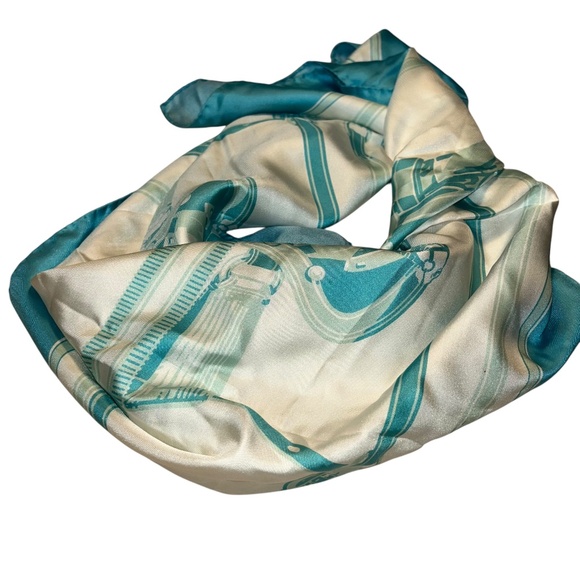 turquoise cream silk horse bridles equestrian hand rolled sewn scarf - Picture 6 of 8